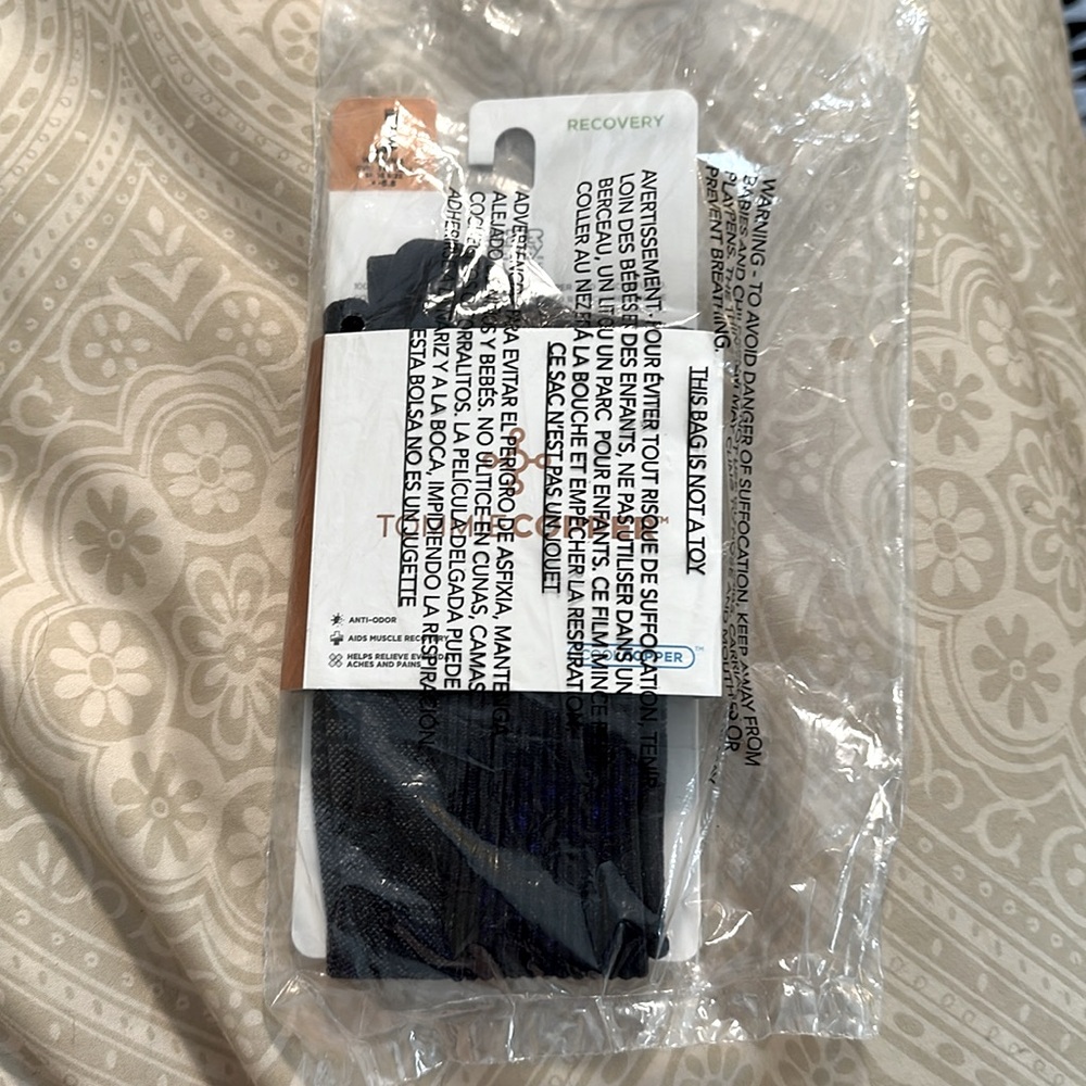 Tommie Copper Compression Socks - Charcoal Gray - Over the Calf - Picture 2 of 3